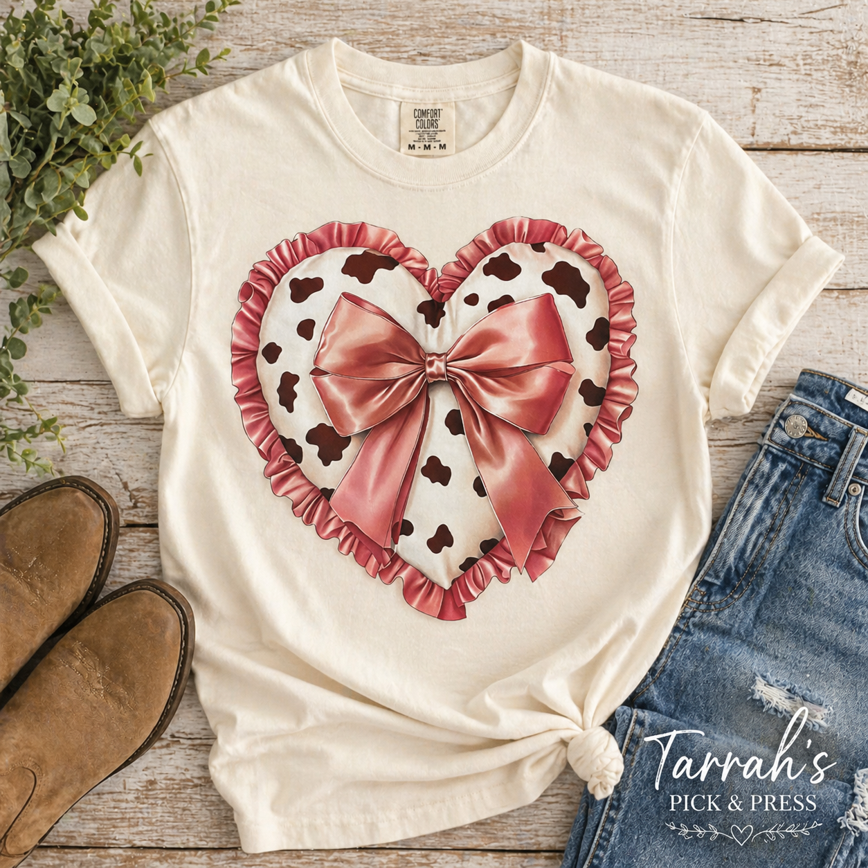 💕 Cow Print Bow Heart Tee